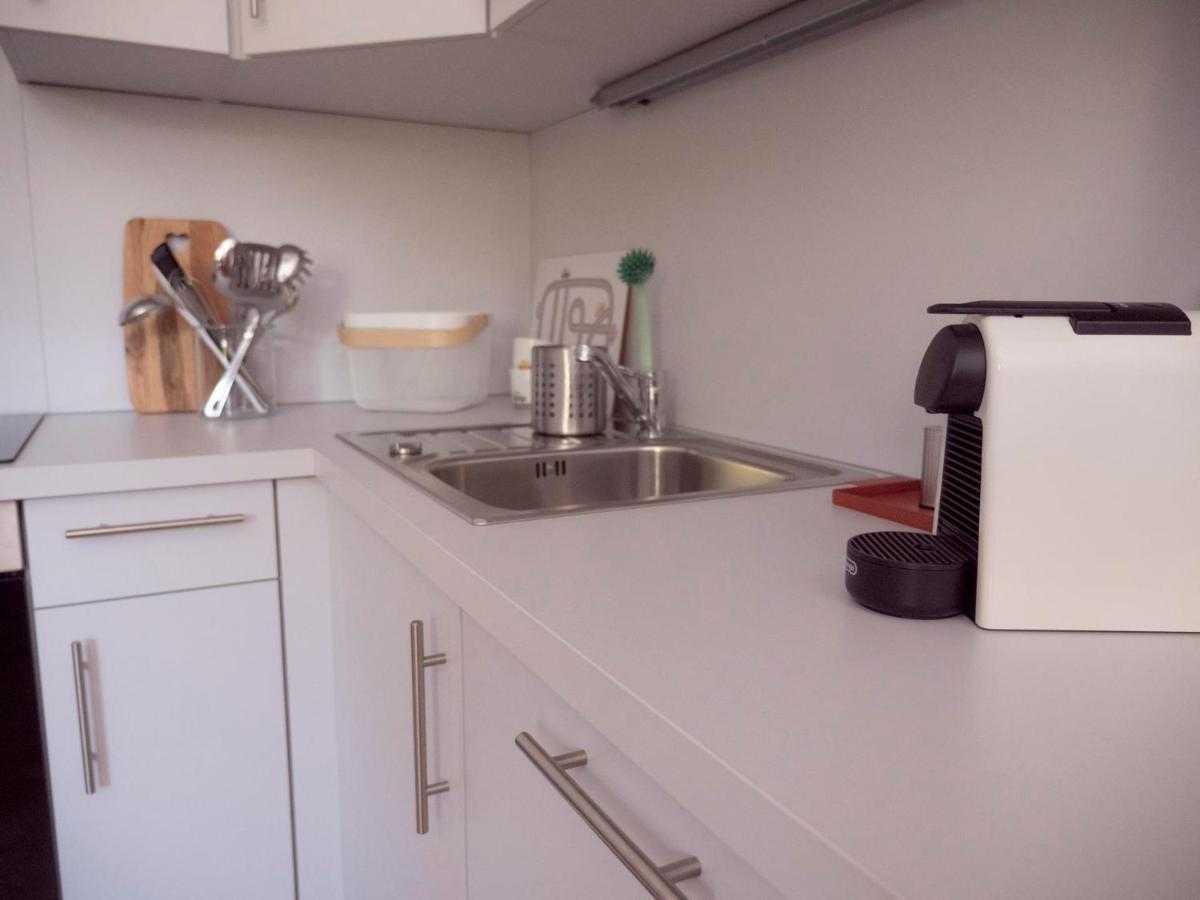 Red Flat By Grazrentals Direct By & Free Parking Apartment Graz